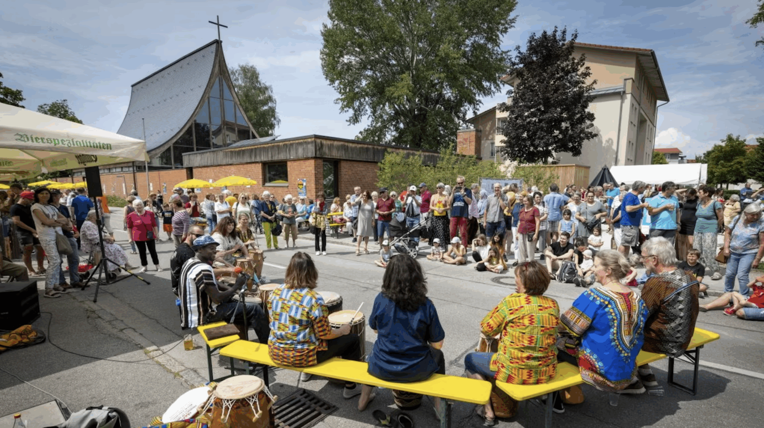 Interkulturelles Straßenfest in Klettham